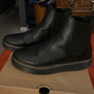 Dr. Martens. Dorrian Boots